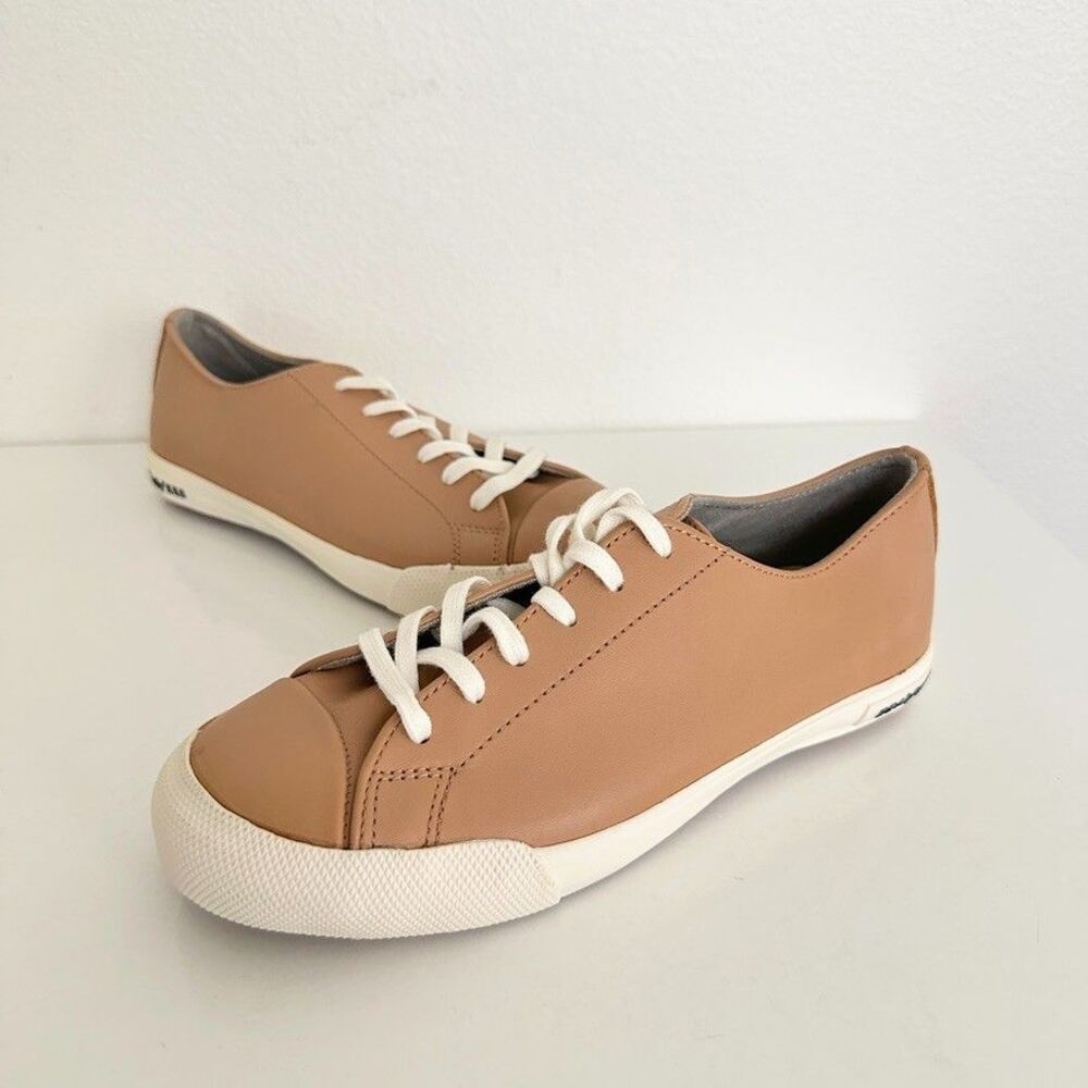 SeaVees Army Issue Low Mojave Beeswax Brown Sneakers Leather Women's Size 5.5